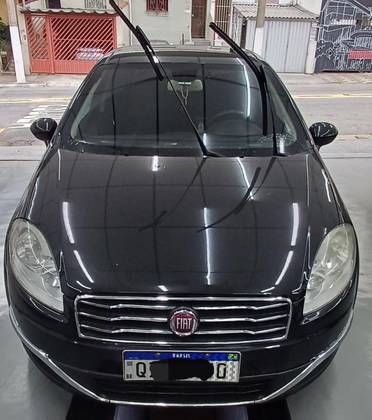 FIAT LINEA 1.8 ABSOLUTE 16V FLEX 4P AUTOMATIZADO FIAT LINEA 1.8 ABSOLUTE 16V FLEX 4P AUTOMATIZADO